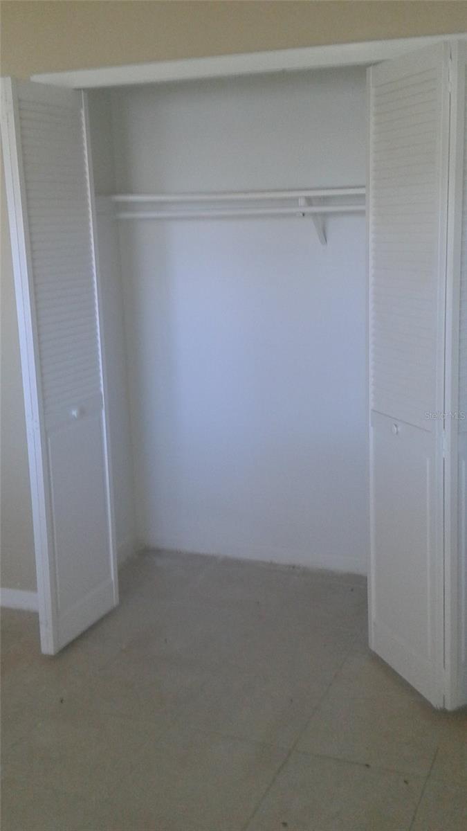 Image 10 of 13 For 2297 Oshkosh Court 2299