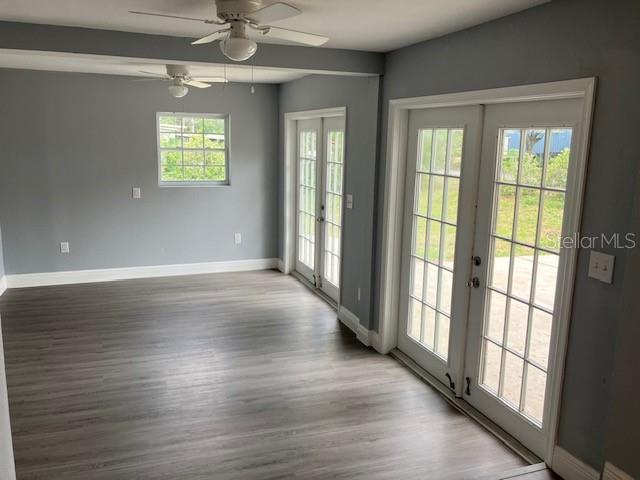 Image 10 of 13 For 1219 Snowberger Avenue