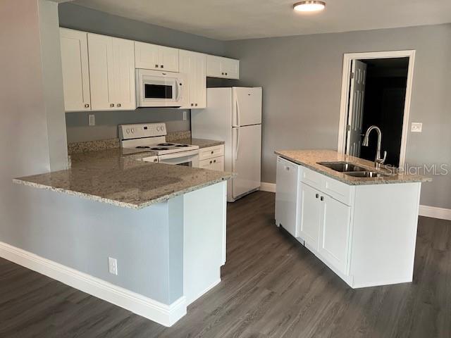 Image 4 of 13 For 1219 Snowberger Avenue