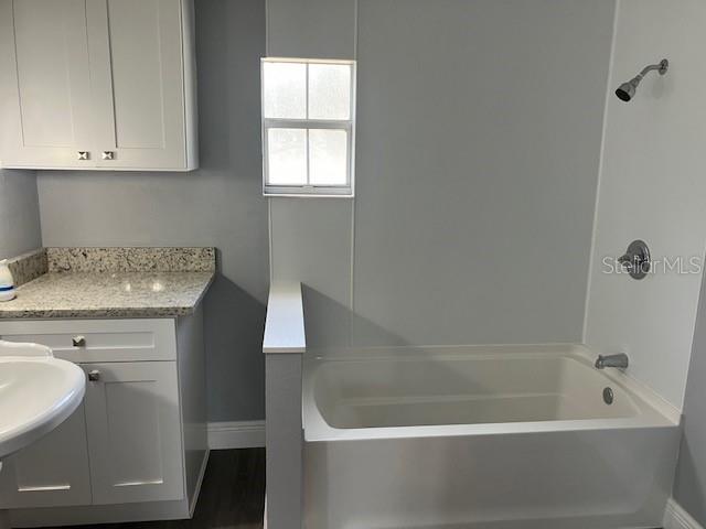 Image 8 of 13 For 1219 Snowberger Avenue