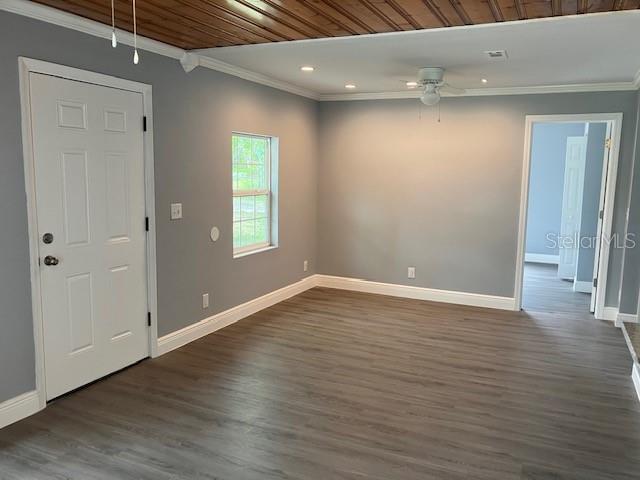 Image 9 of 13 For 1219 Snowberger Avenue