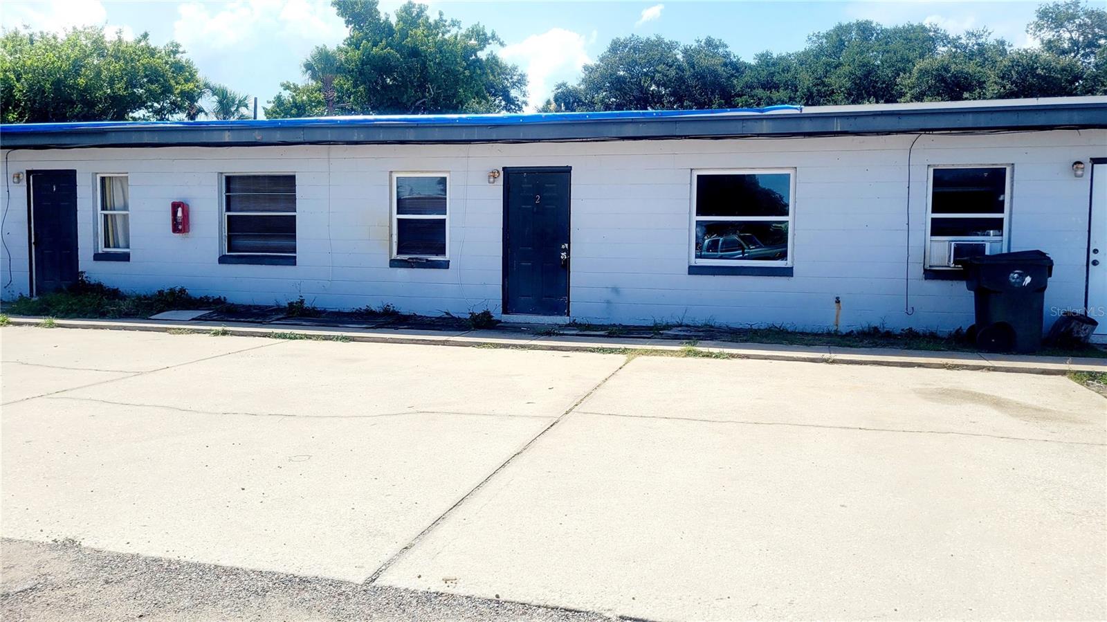 Listing Details for 424 Charles Street, DAYTONA BEACH, FL 32114