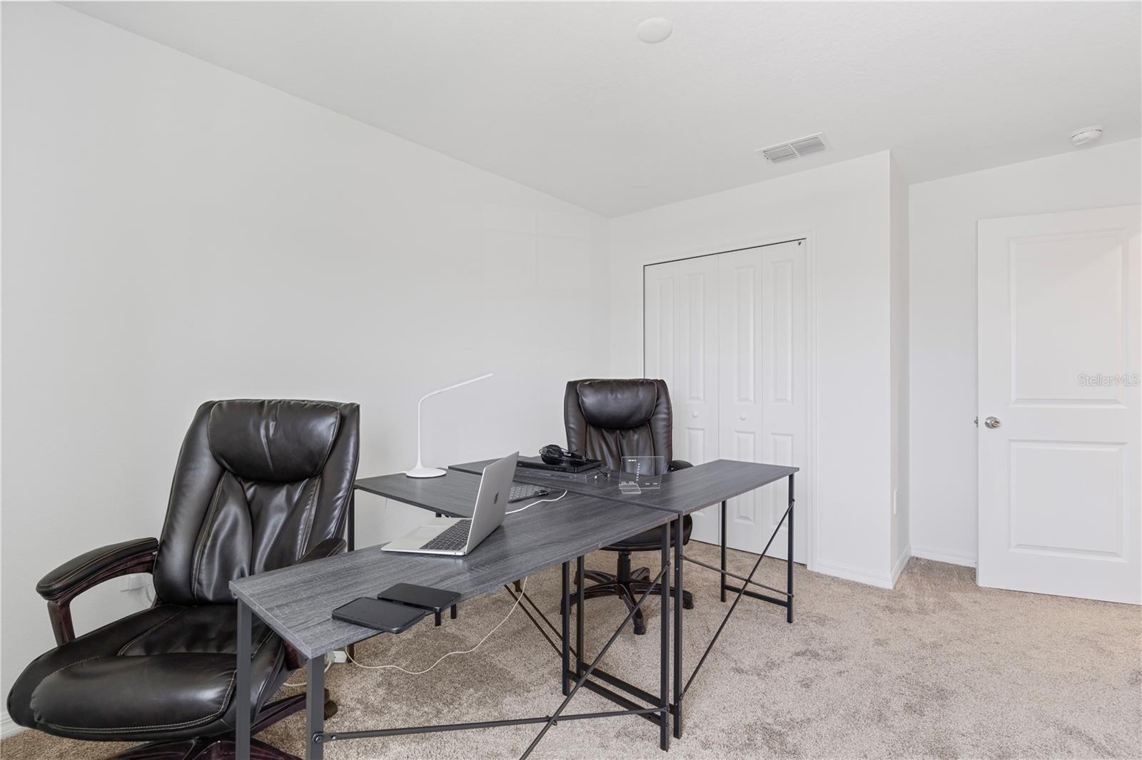 Image 15 of 47 For 1179 Tyler Loop