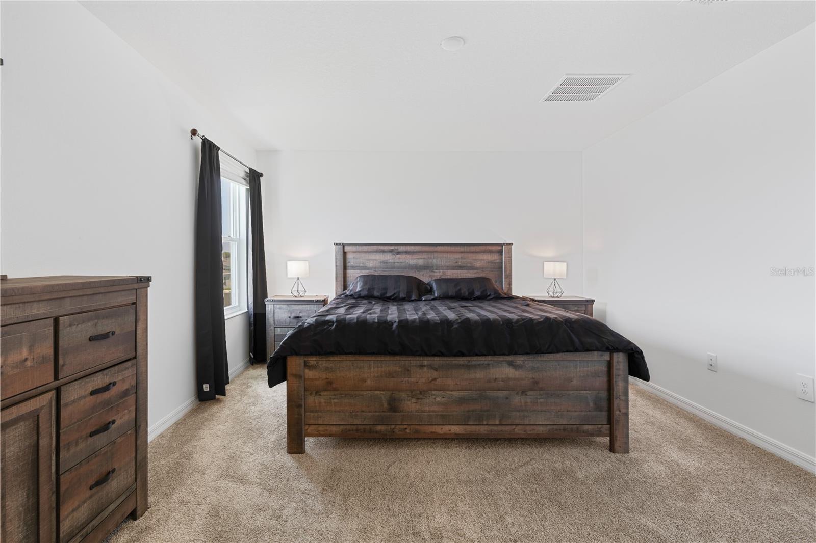 Image 21 of 47 For 1179 Tyler Loop