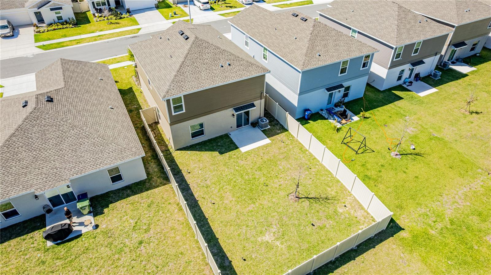 Image 35 of 47 For 1179 Tyler Loop