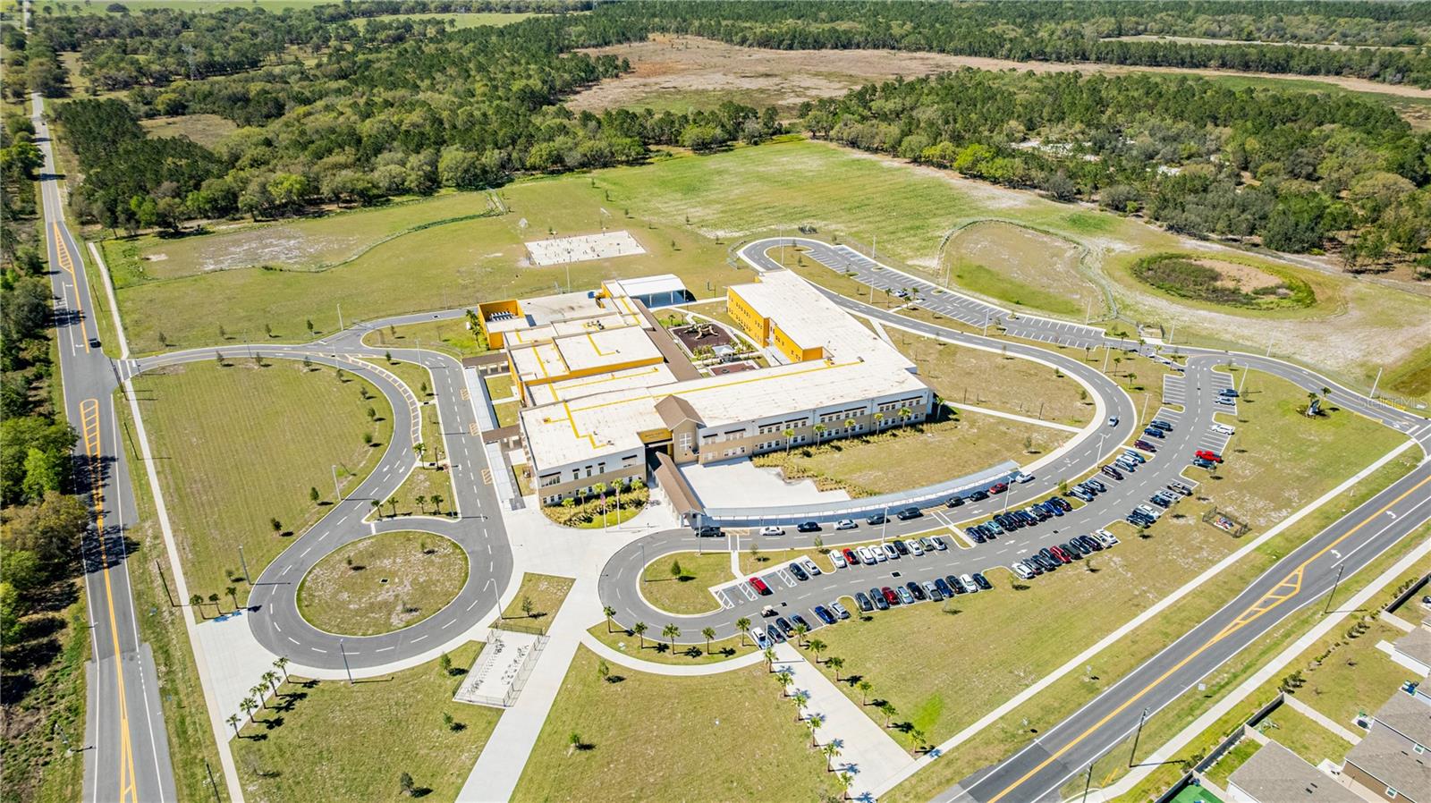 Image 37 of 47 For 1179 Tyler Loop