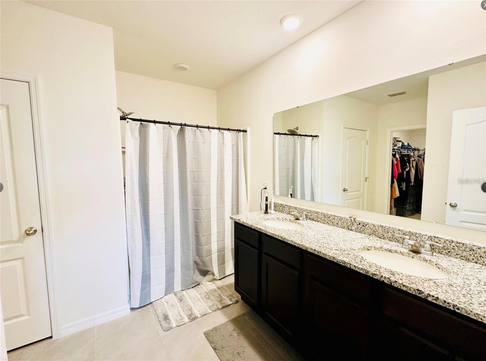 Image 6 of 9 For 3384 Hammond Point