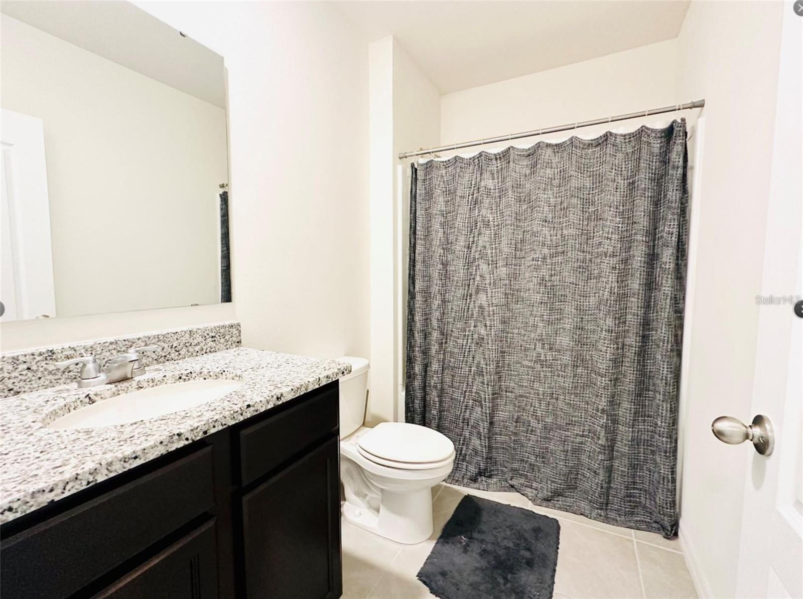 Image 8 of 9 For 3384 Hammond Point