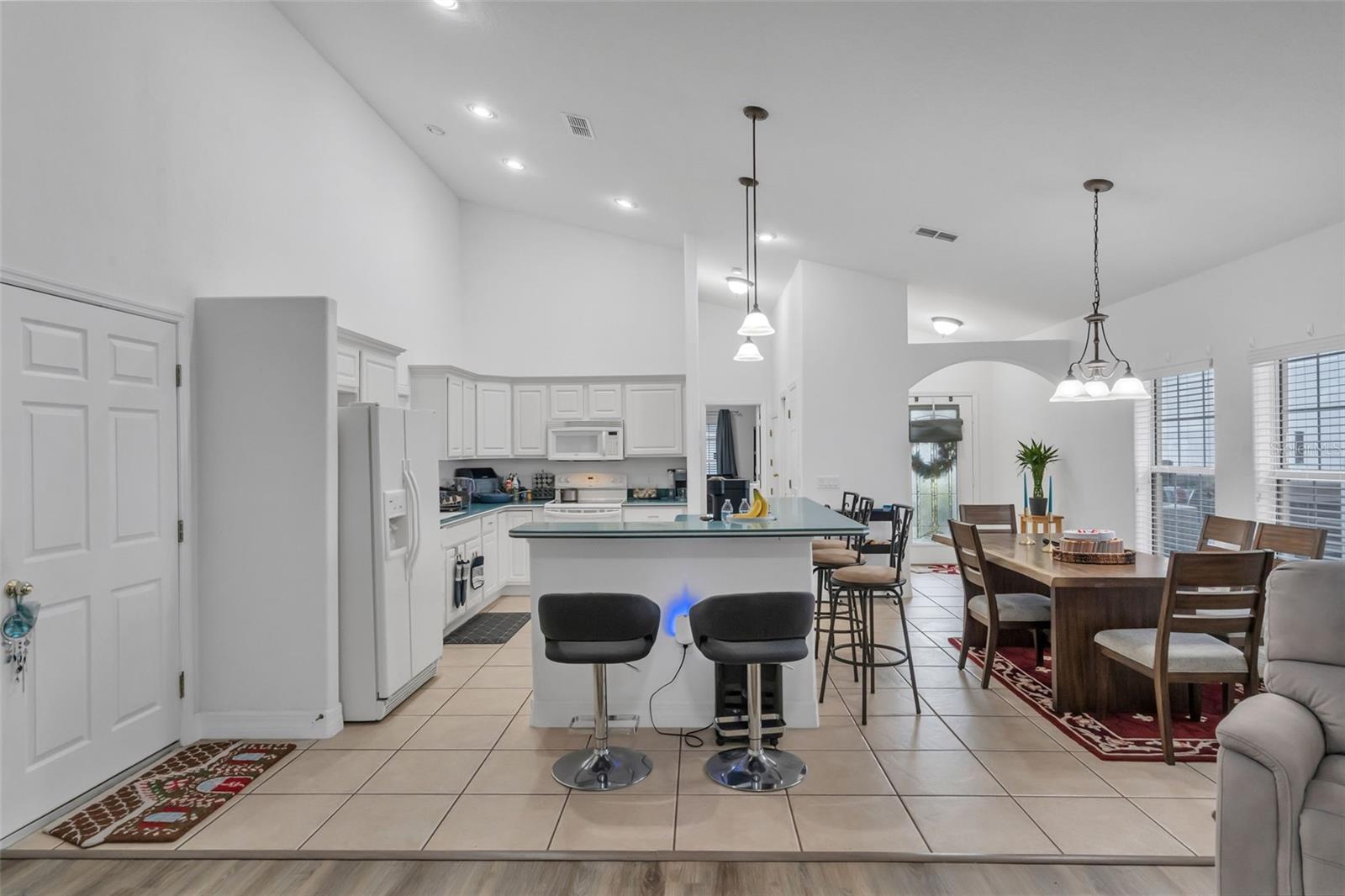 Image 12 of 55 For 16627 Citrus Parkway