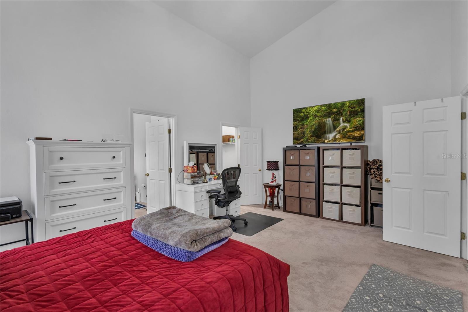 Image 18 of 55 For 16627 Citrus Parkway