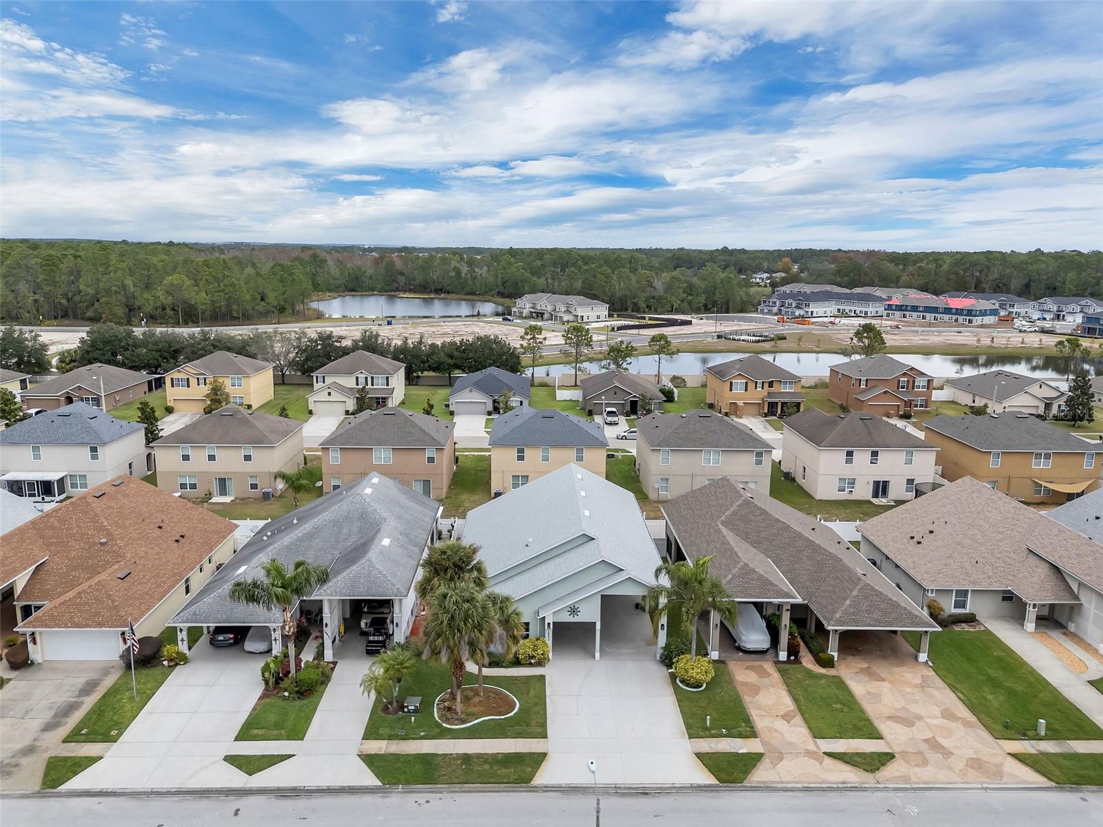 Image 36 of 55 For 16627 Citrus Parkway