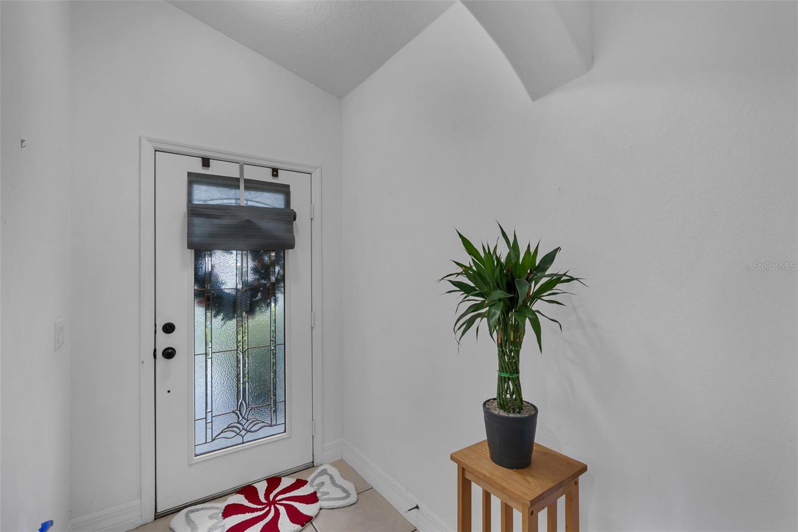 Image 4 of 55 For 16627 Citrus Parkway