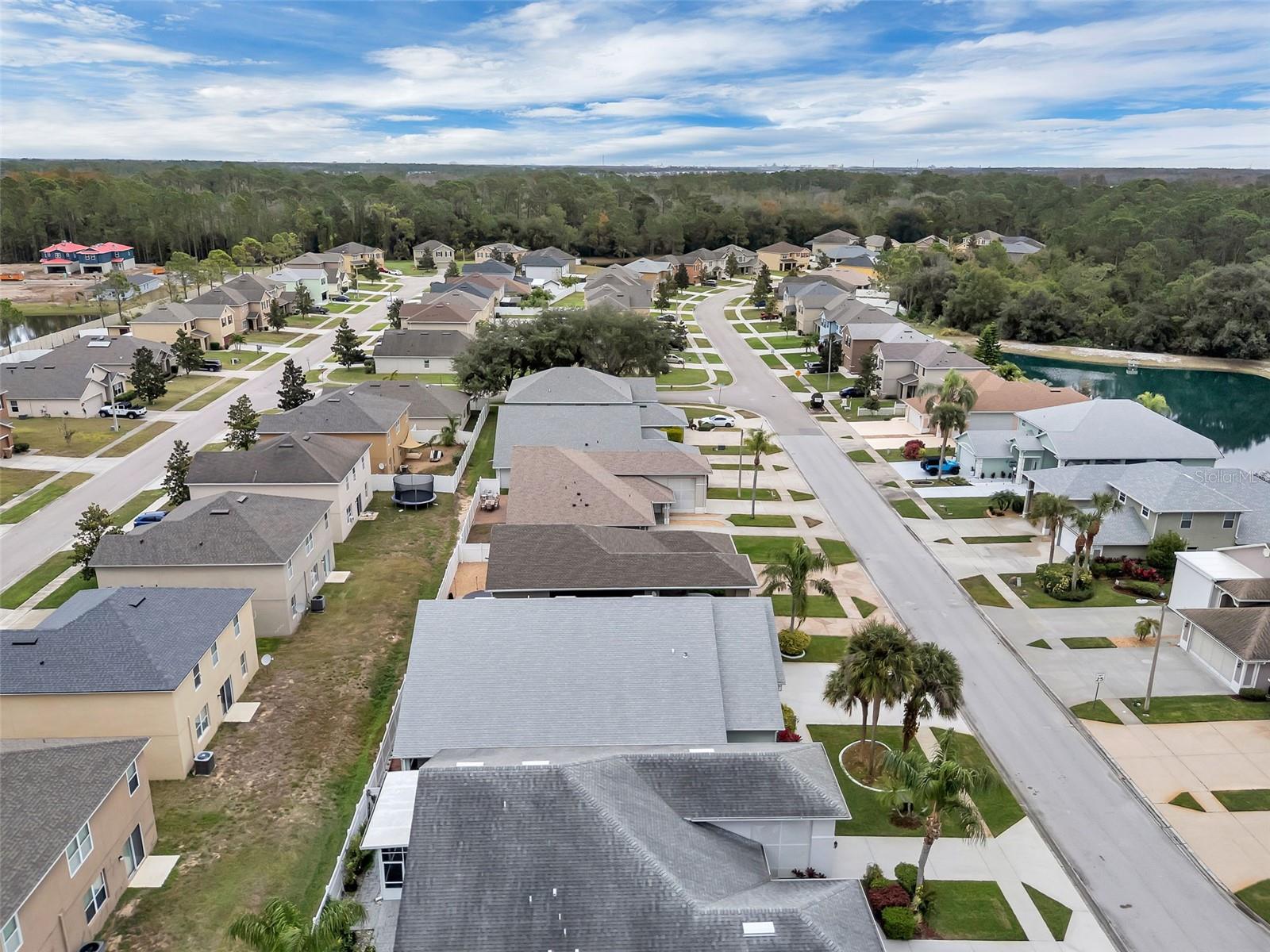 Image 43 of 55 For 16627 Citrus Parkway