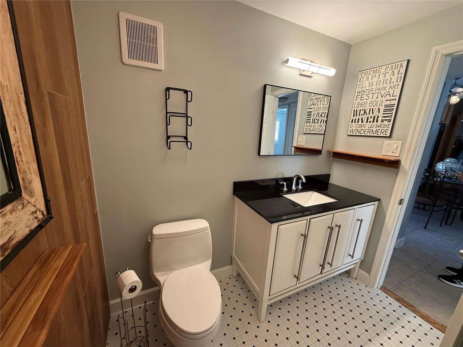 Image 9 of 15 For 1140 Orlando Avenue D4