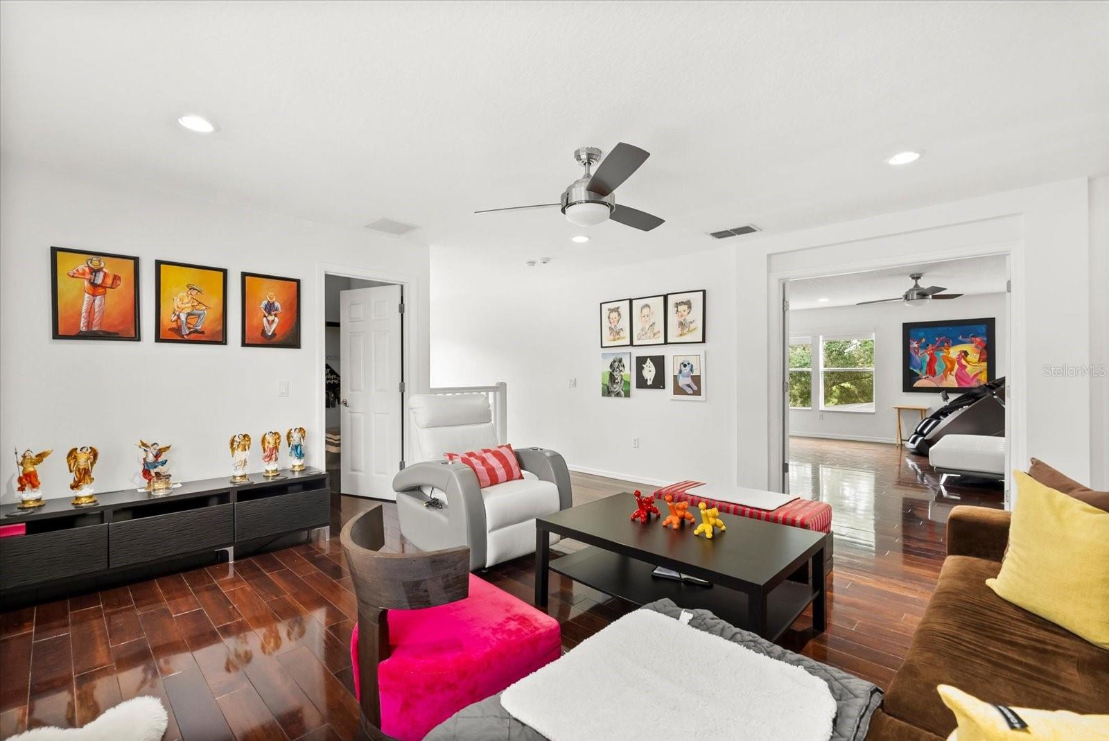 Image 14 of 51 For 10148 Malpas Point