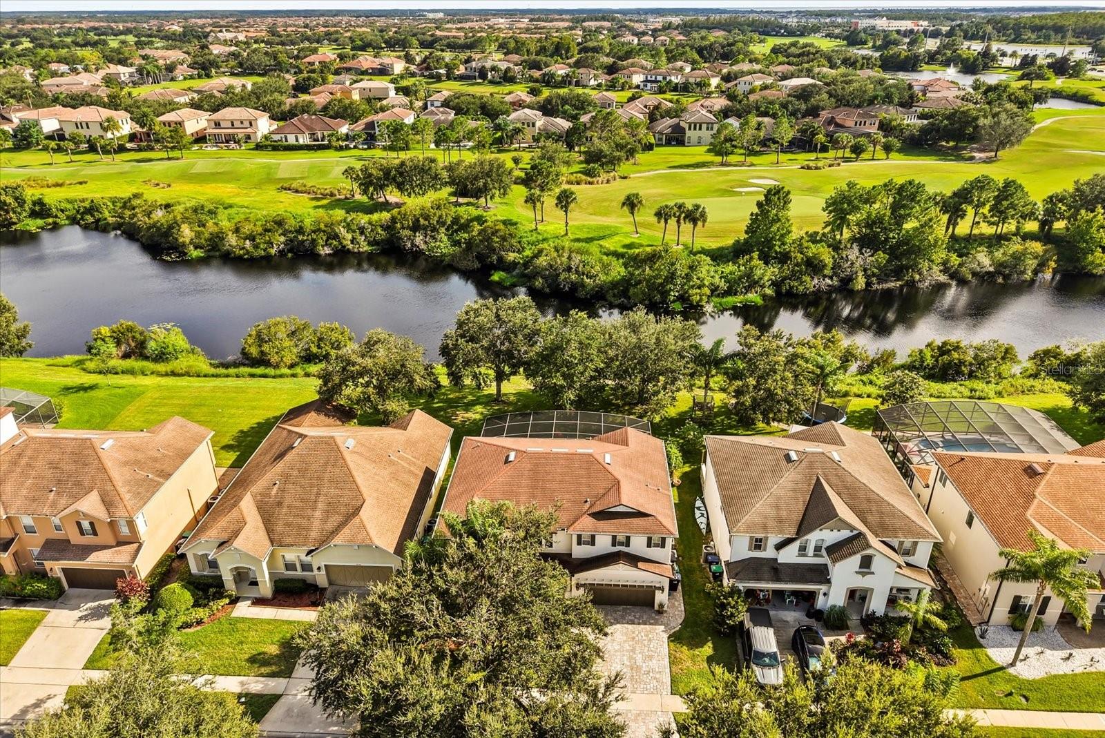 Image 46 of 51 For 10148 Malpas Point