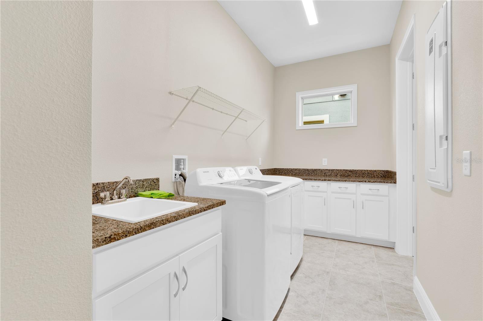 Image 17 of 40 For 13333 Oakenshaw Lane