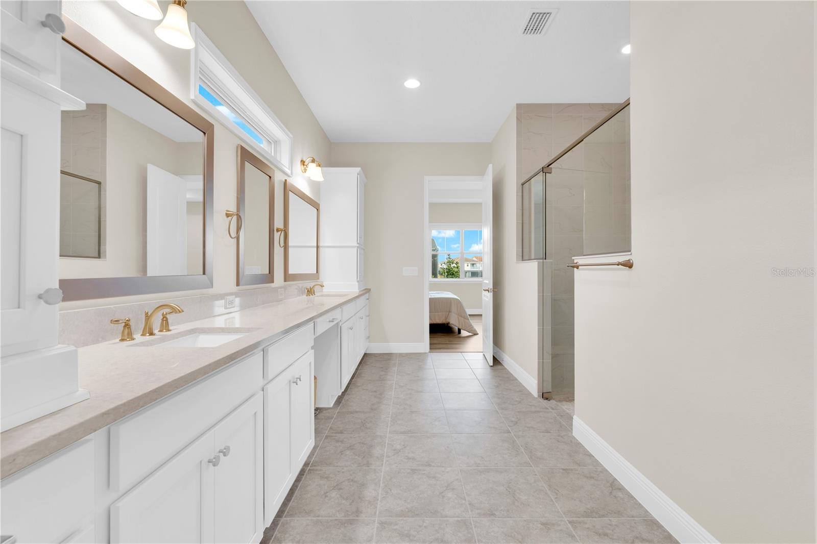 Image 19 of 40 For 13333 Oakenshaw Lane