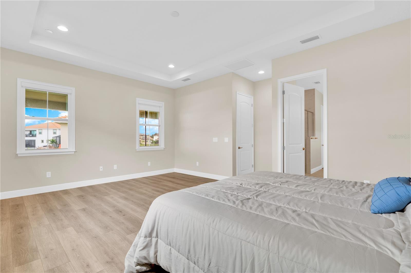 Image 25 of 40 For 13333 Oakenshaw Lane