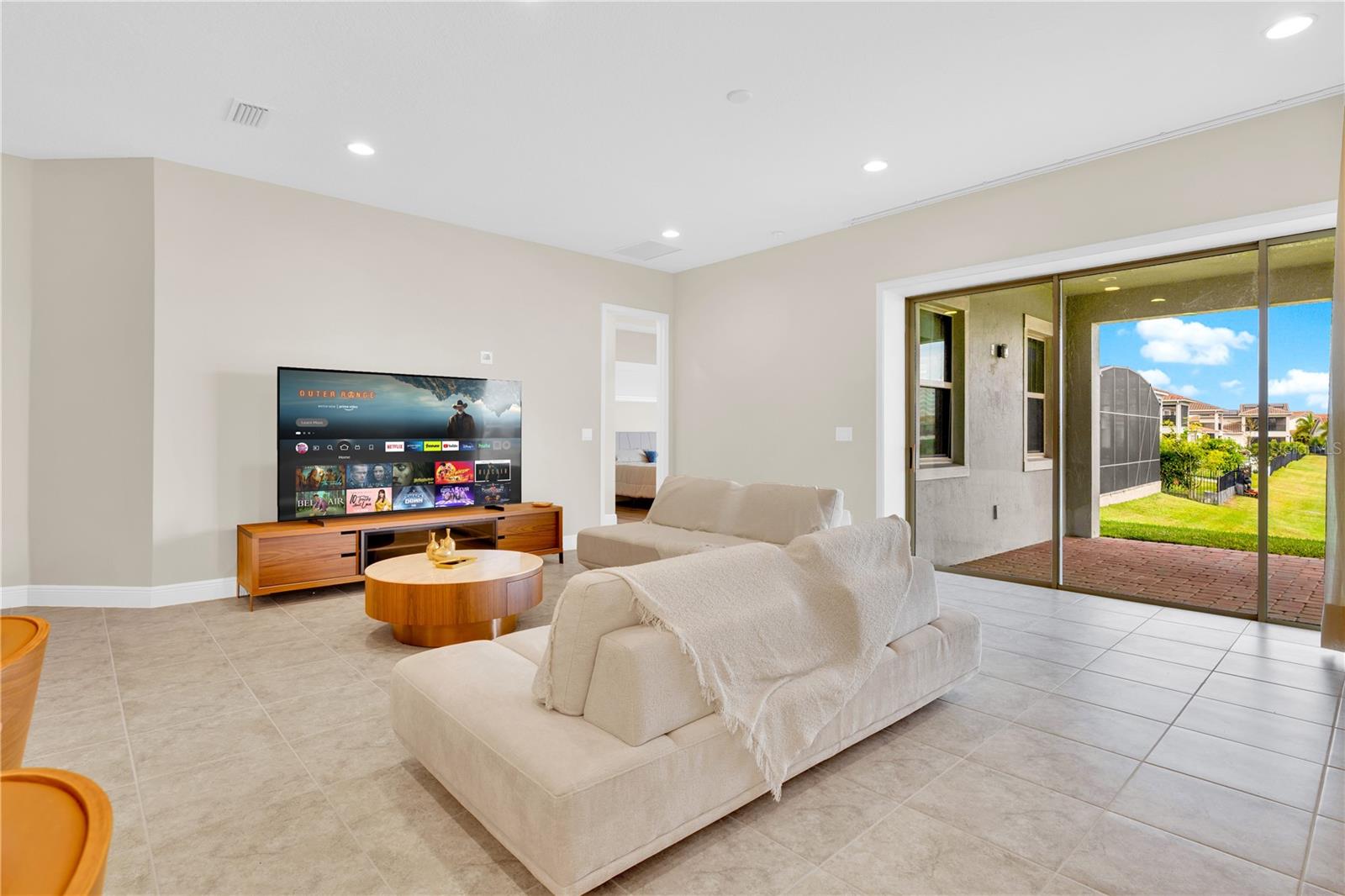 Image 3 of 40 For 13333 Oakenshaw Lane