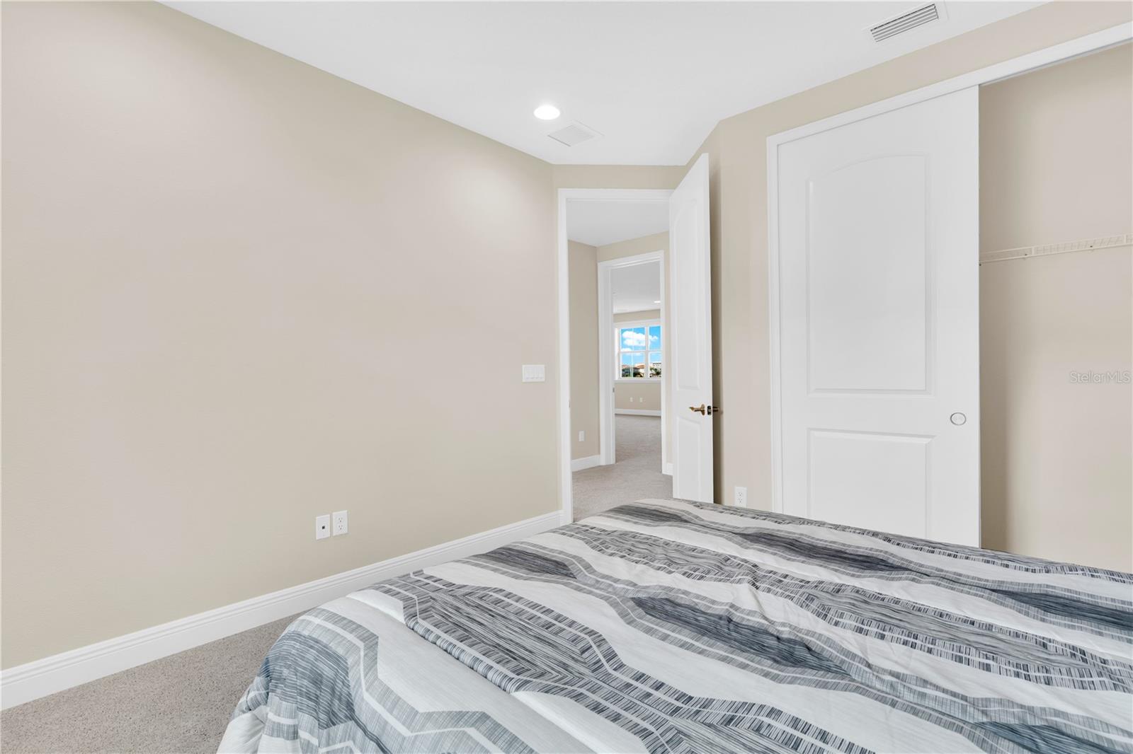 Image 30 of 40 For 13333 Oakenshaw Lane