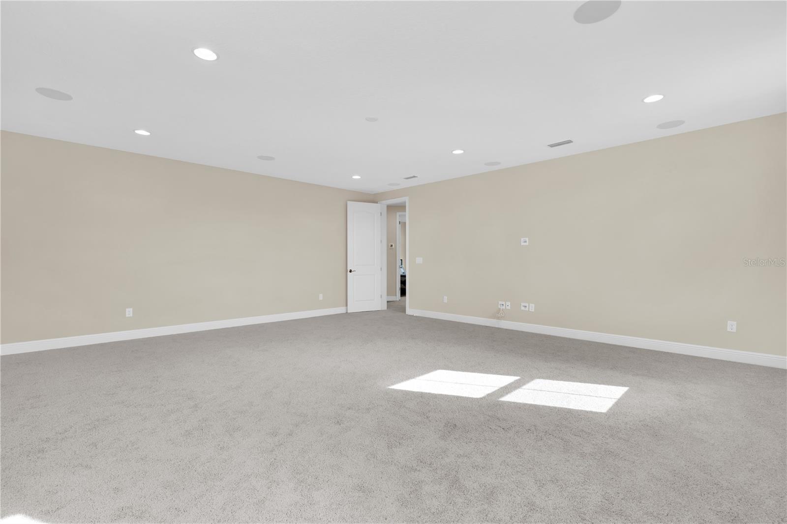 Image 32 of 40 For 13333 Oakenshaw Lane