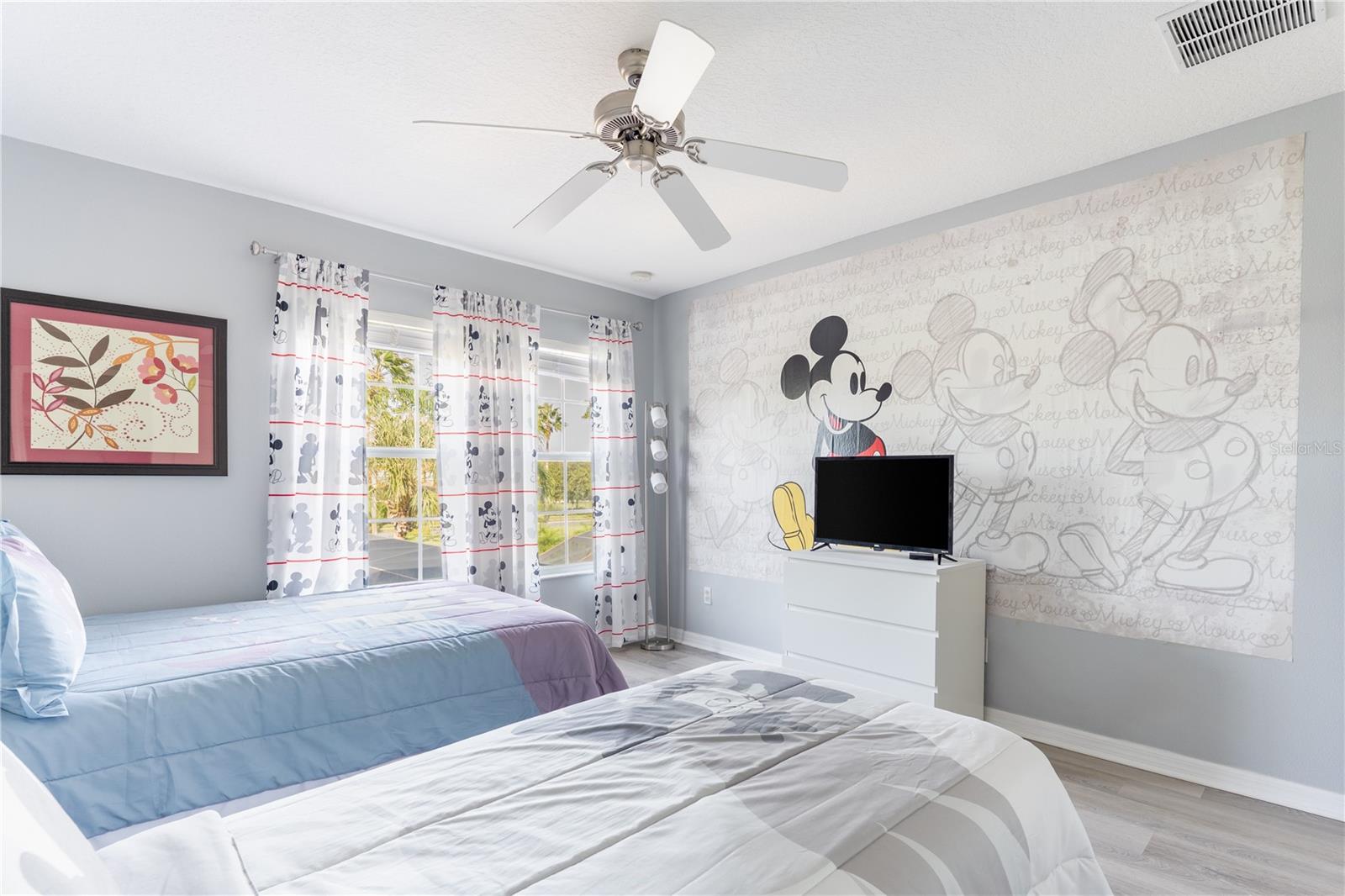 Image 19 of 67 For 8963 Majesty Palm Road