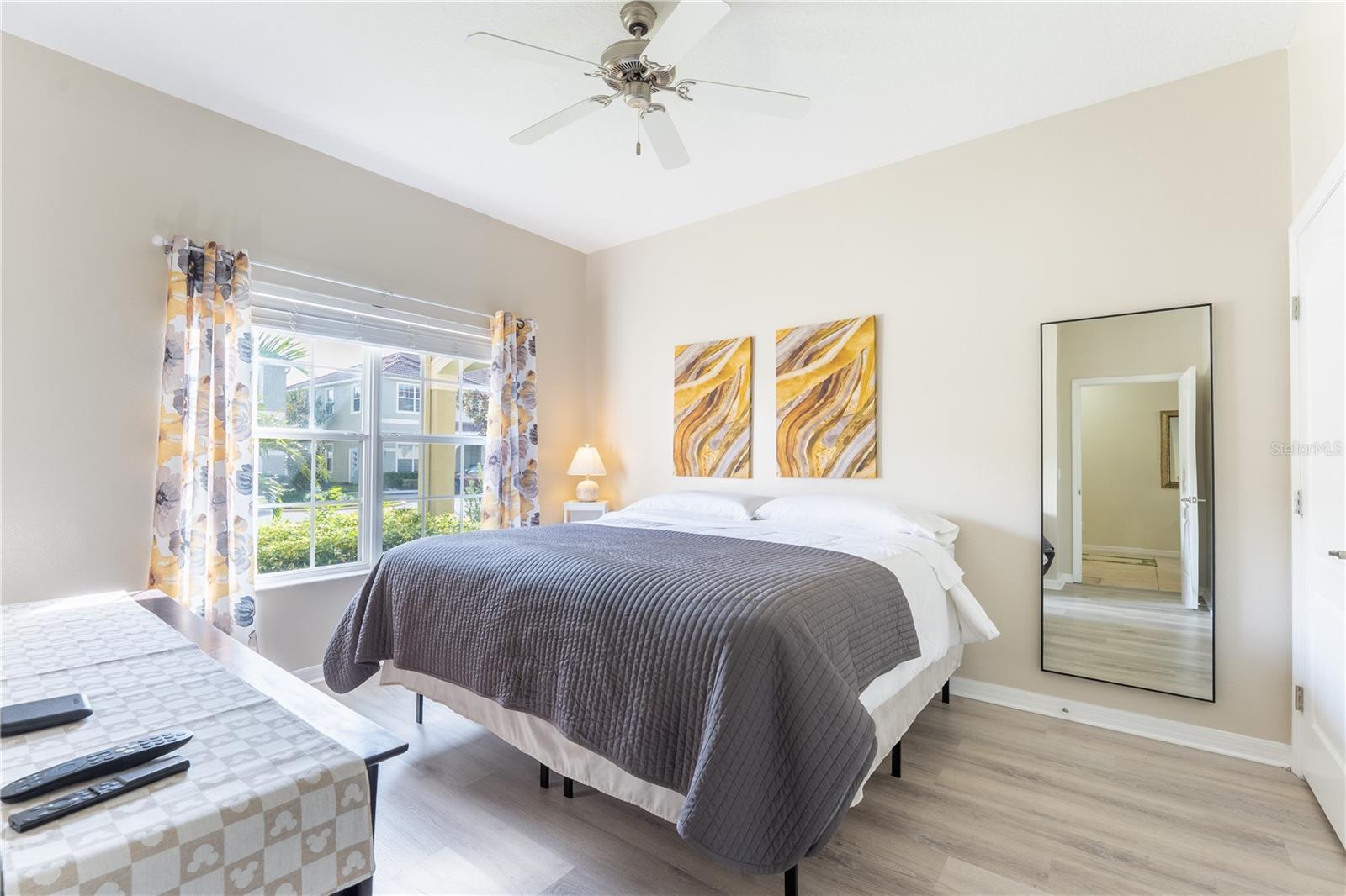 Image 30 of 67 For 8963 Majesty Palm Road