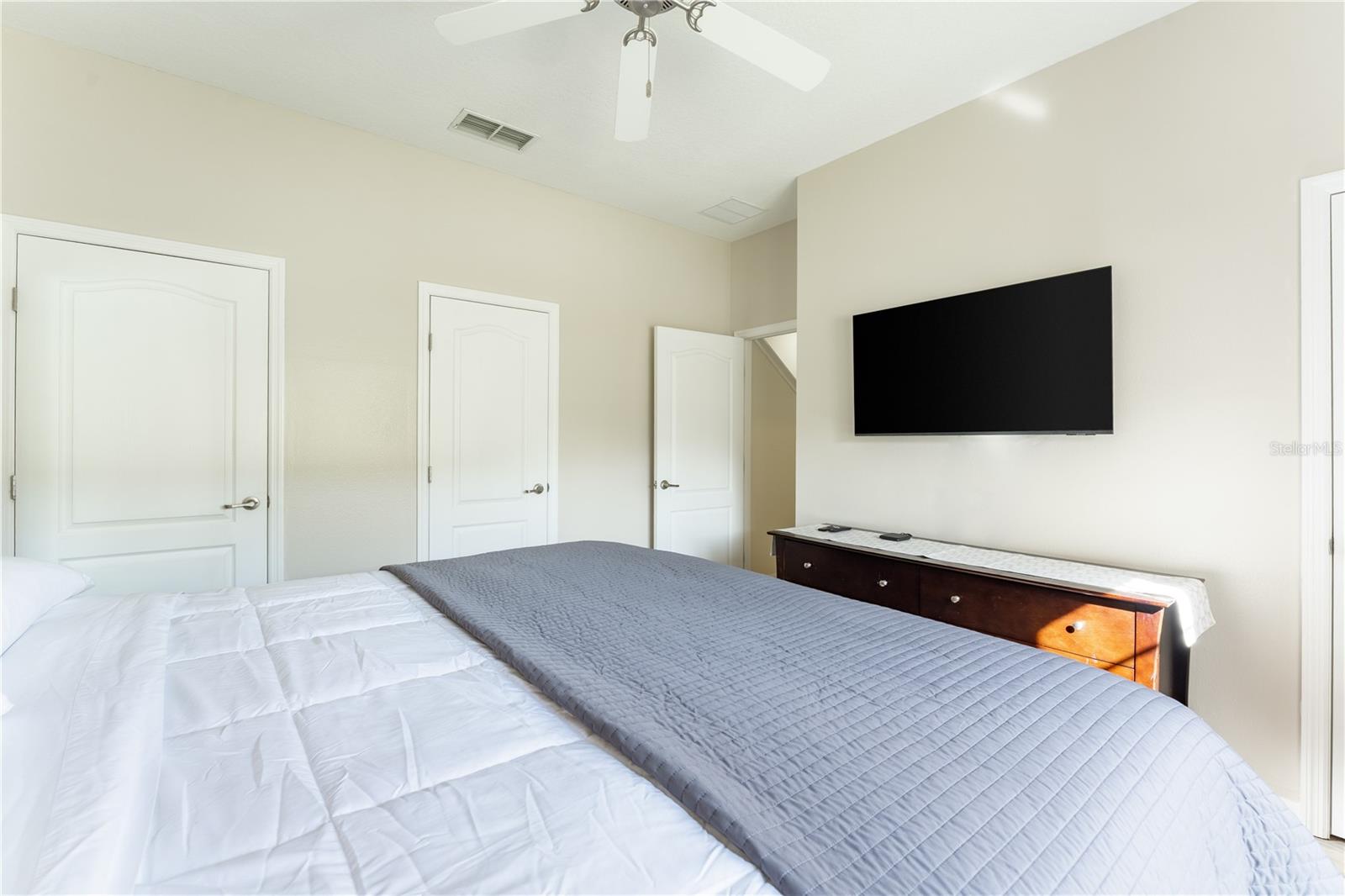 Image 33 of 67 For 8963 Majesty Palm Road