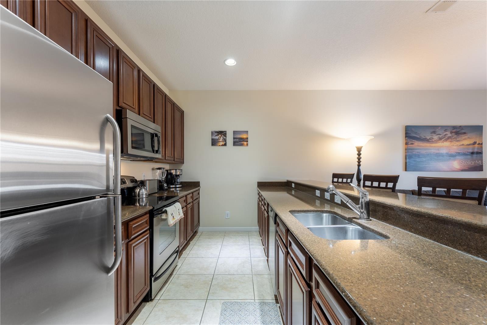 Image 37 of 67 For 8963 Majesty Palm Road