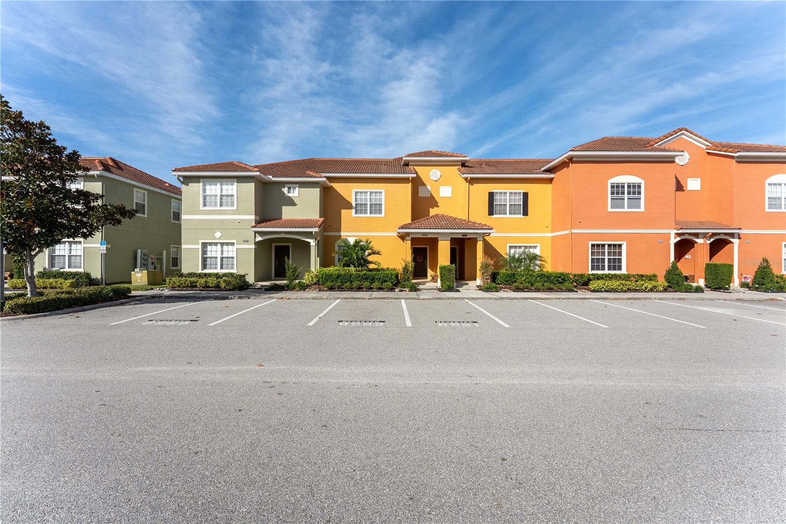 Image 41 of 67 For 8963 Majesty Palm Road