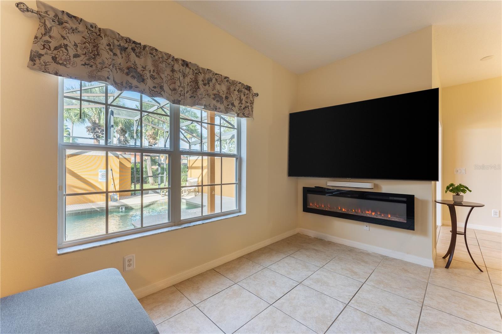 Image 51 of 67 For 8963 Majesty Palm Road