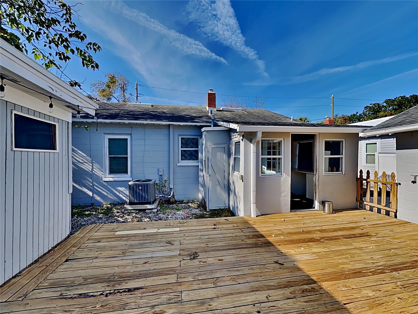 Image 12 of 12 For 1518 Pinewood Drive