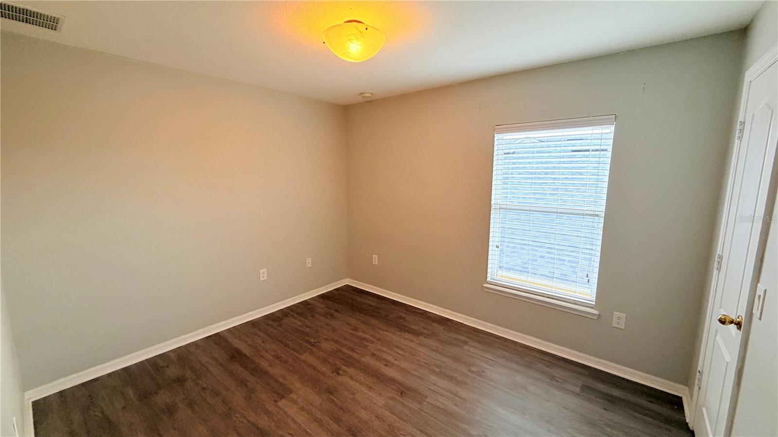 Image 13 of 18 For 1860 Centennial Avenue