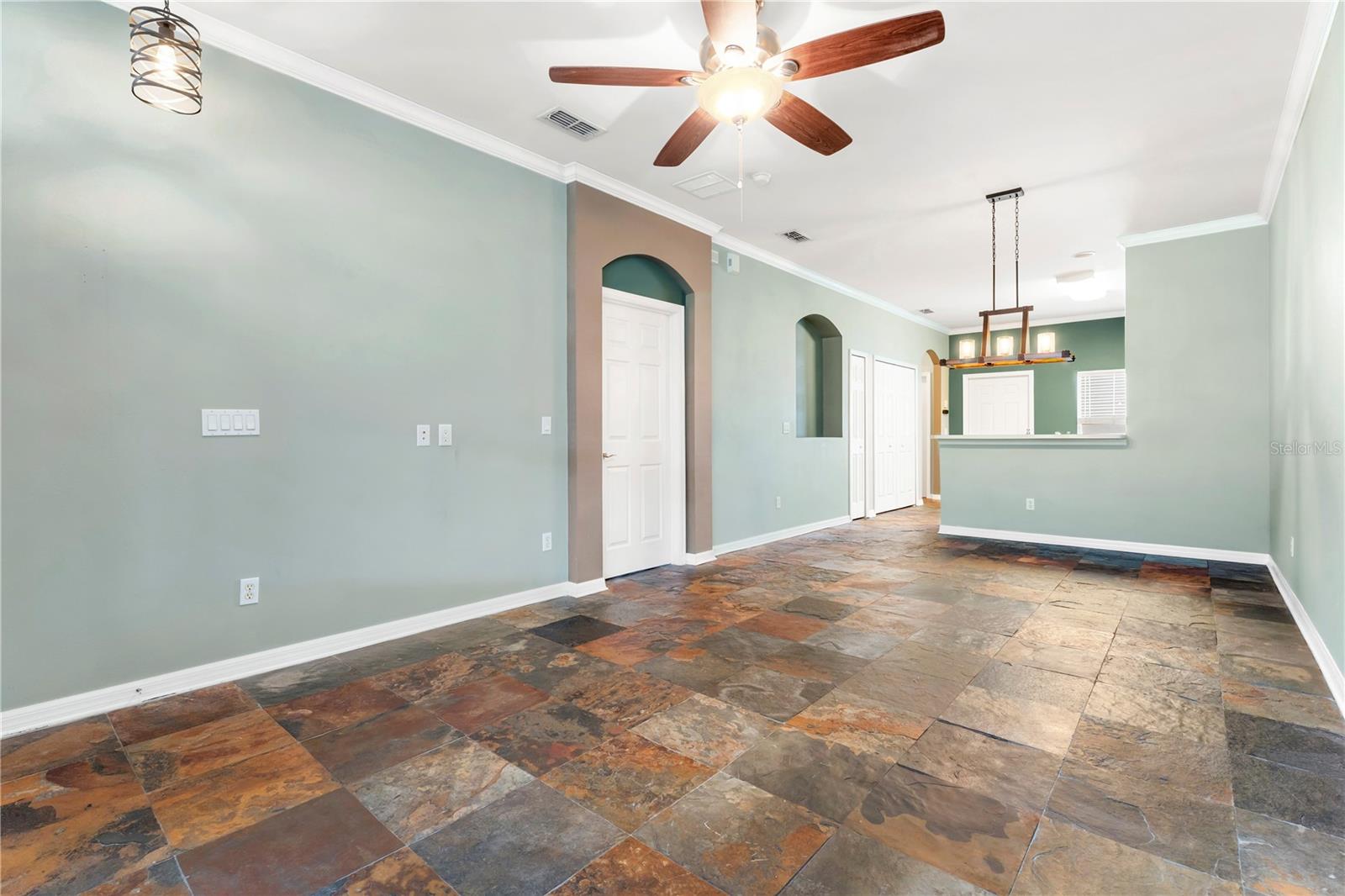 Image 10 of 42 For 6343 Merrick Landing Boulevard