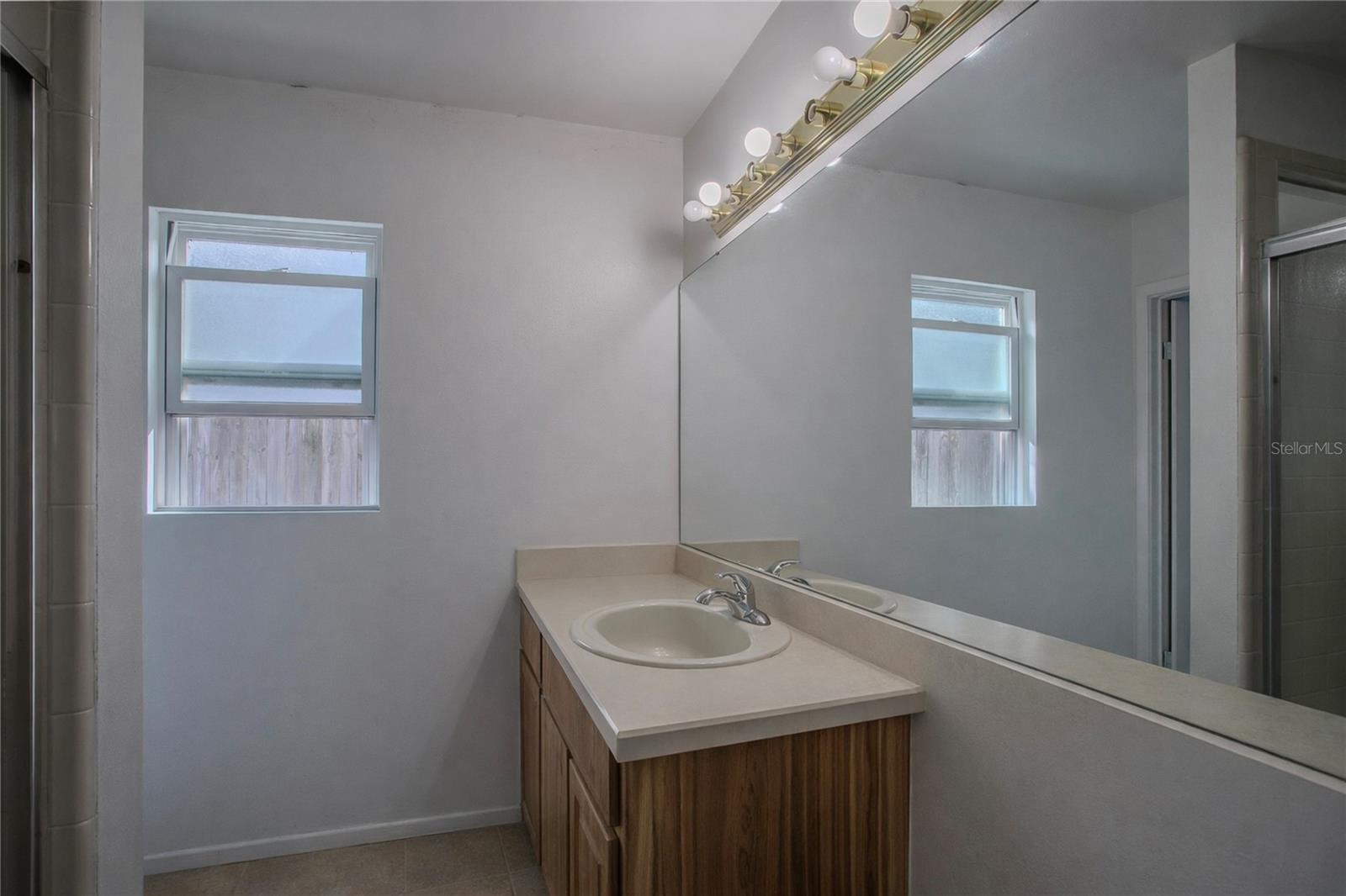 Image 10 of 26 For 7927 Sapphire Lane