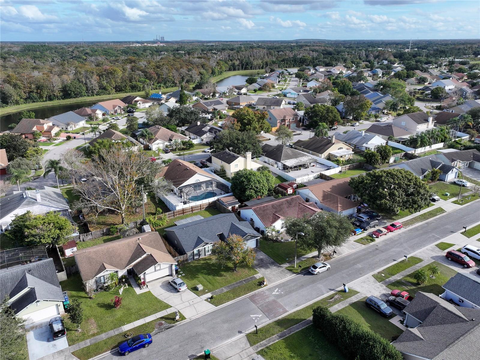 Image 25 of 26 For 7927 Sapphire Lane