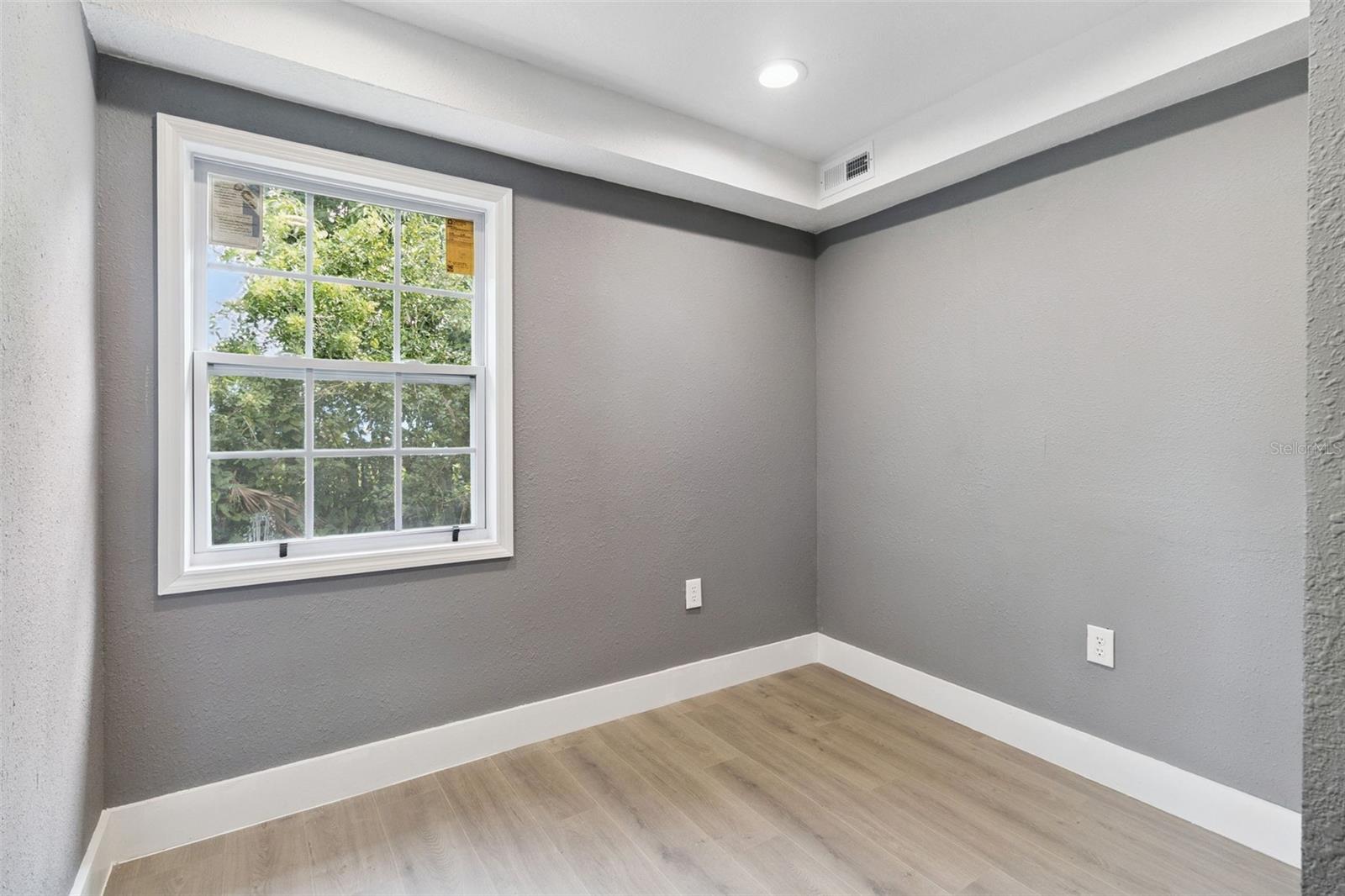 Image 11 of 28 For 1125 Gainey Drive