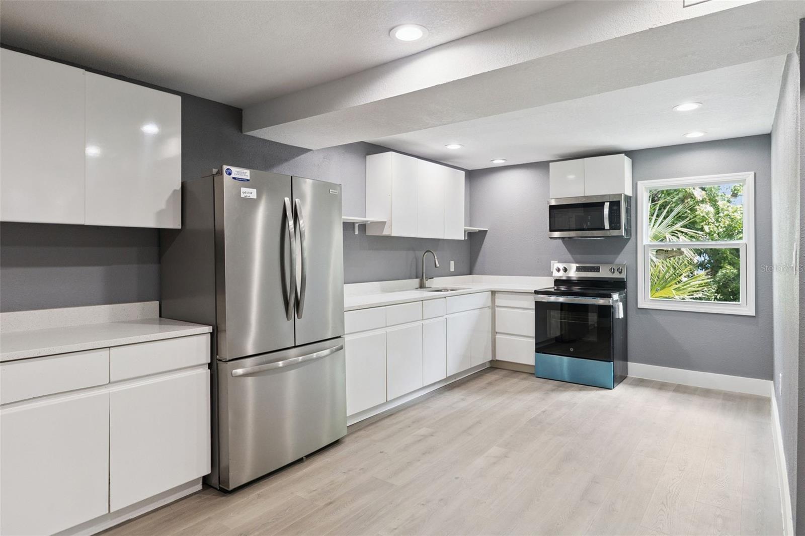 Image 18 of 28 For 1125 Gainey Drive