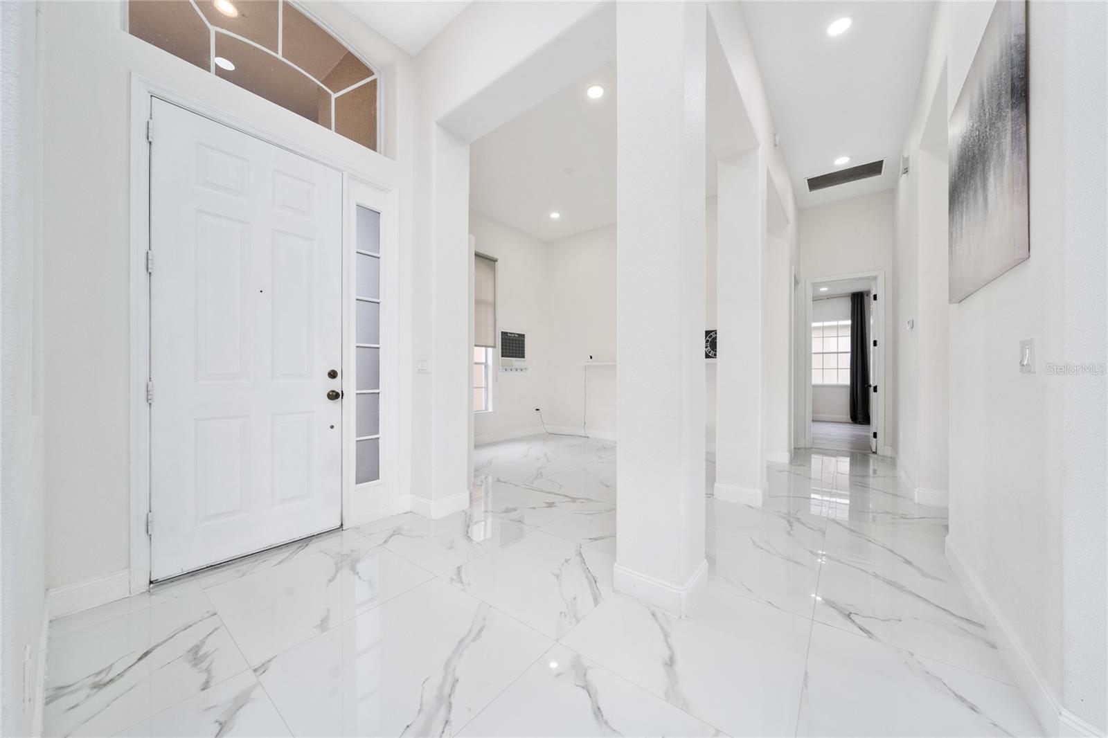 Image 22 of 51 For 16138 Bristol Lake Circle