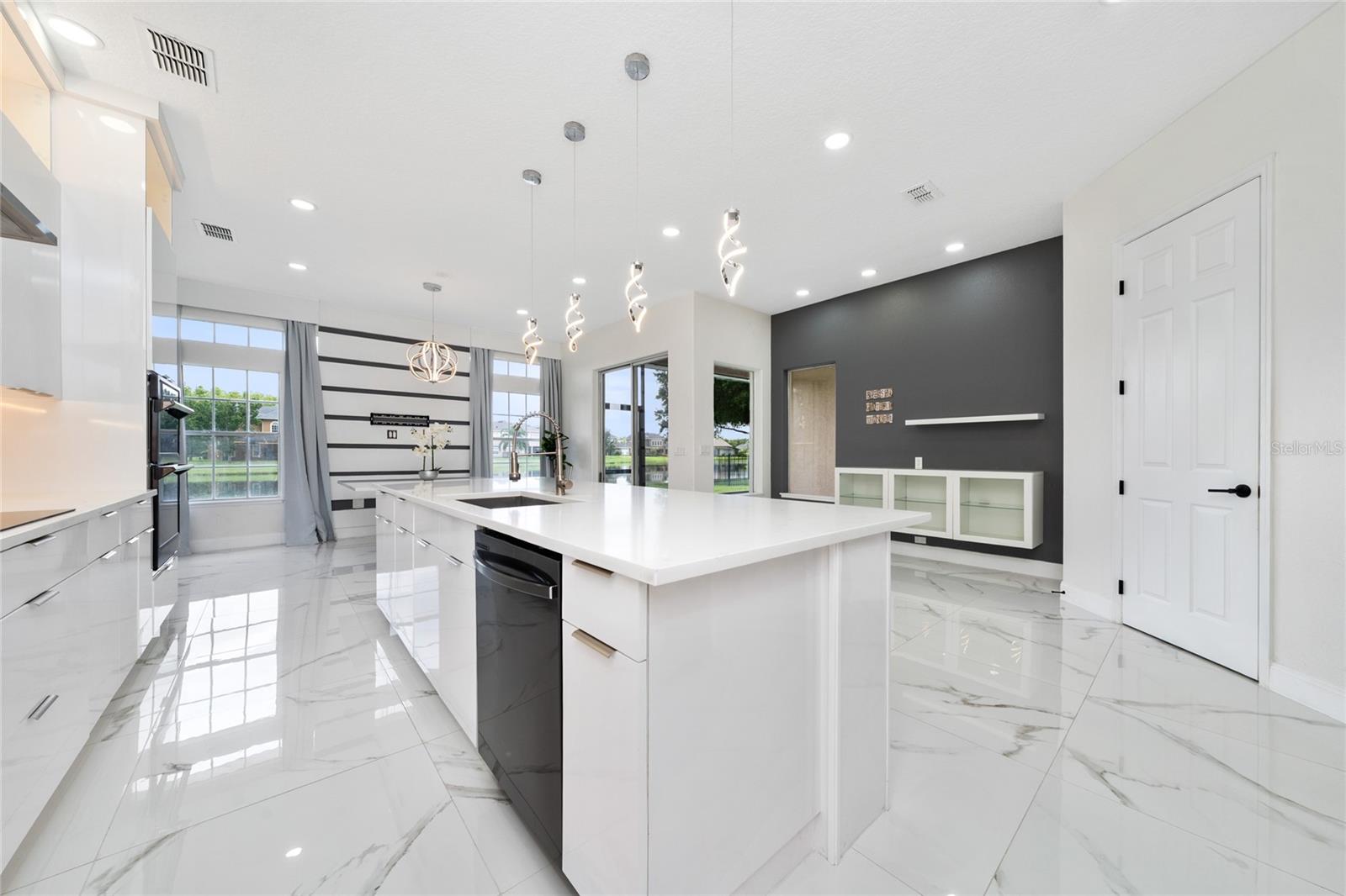 Image 30 of 51 For 16138 Bristol Lake Circle