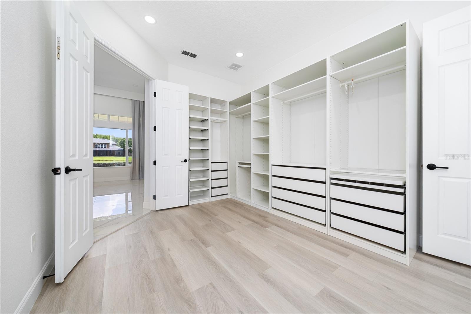 Image 48 of 51 For 16138 Bristol Lake Circle