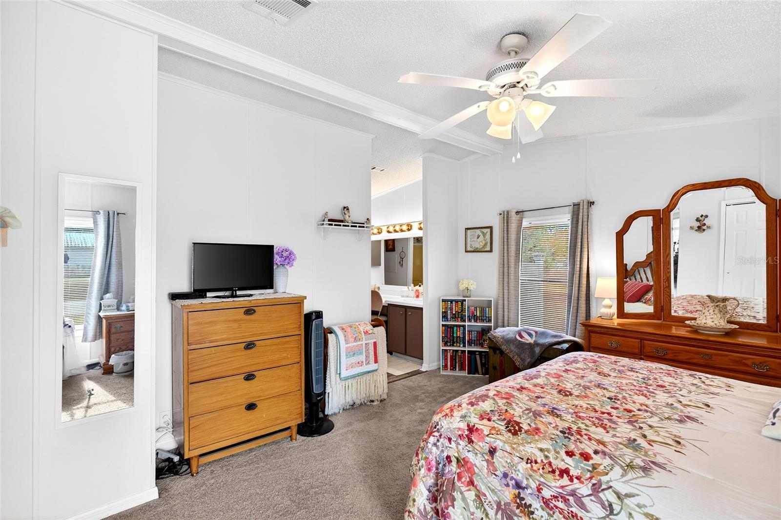 Image 26 of 34 For 8373 62nd Court