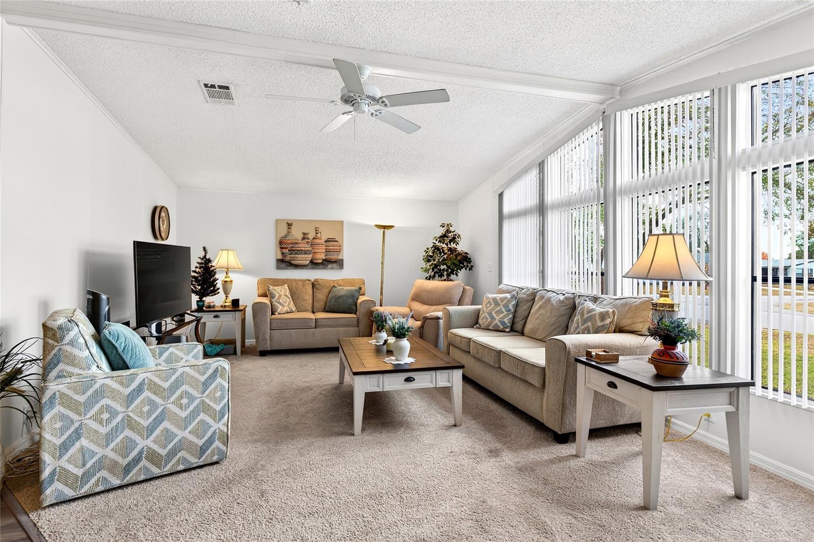 Image 9 of 34 For 8373 62nd Court