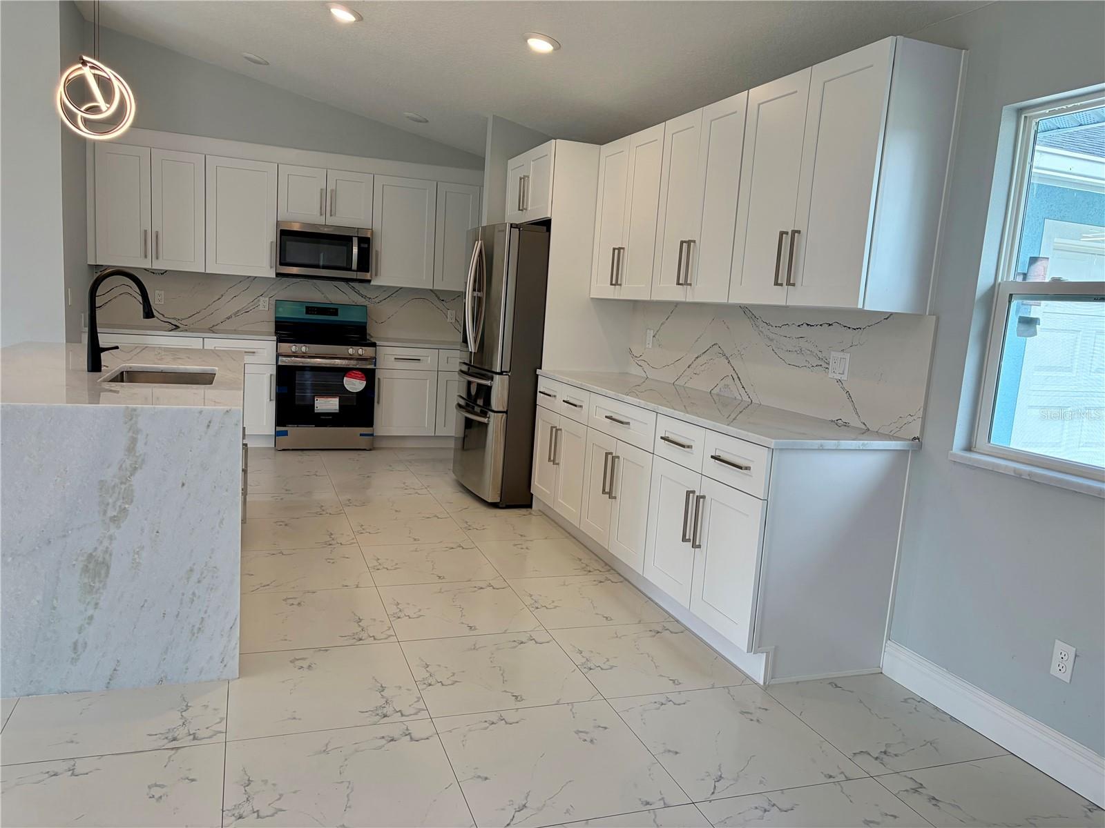 Image 10 of 36 For 1016 Ruth Drive