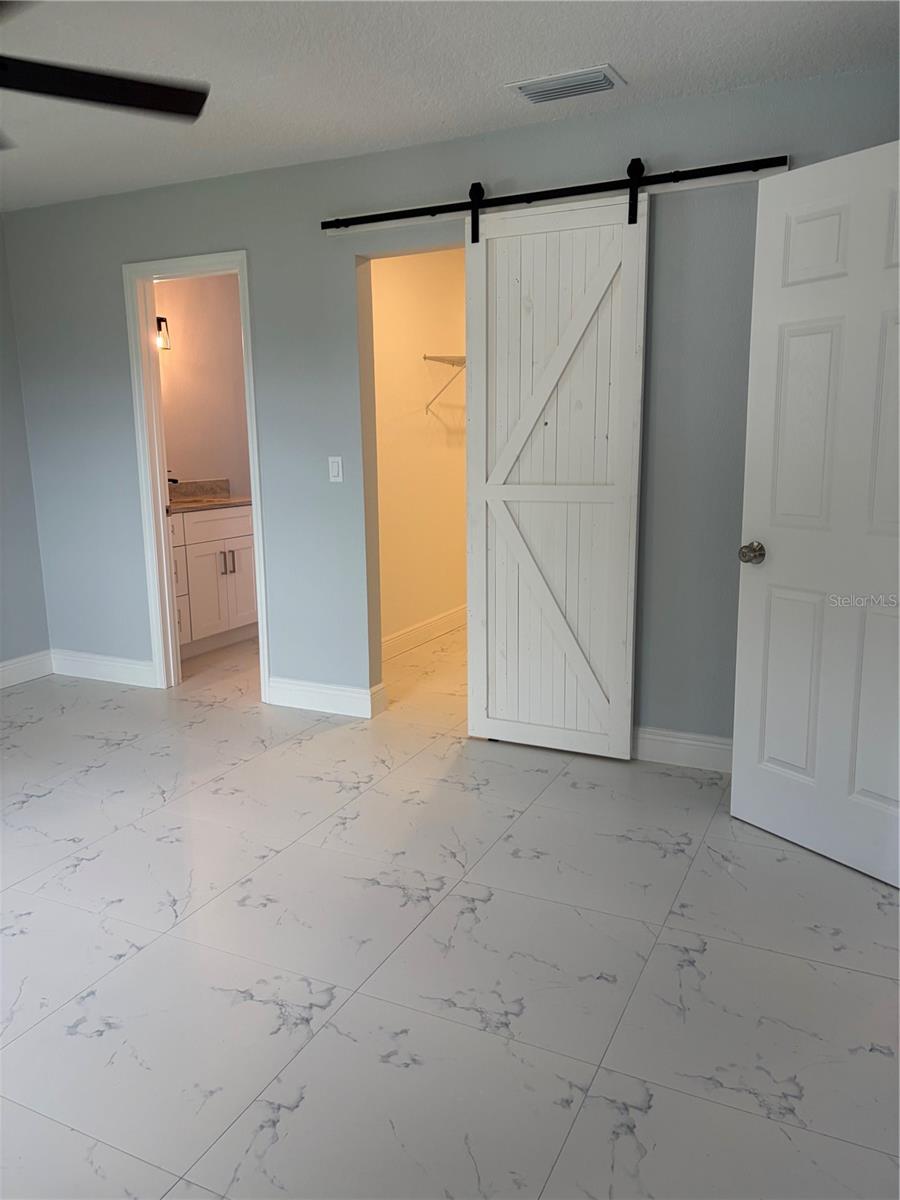 Image 18 of 36 For 1016 Ruth Drive