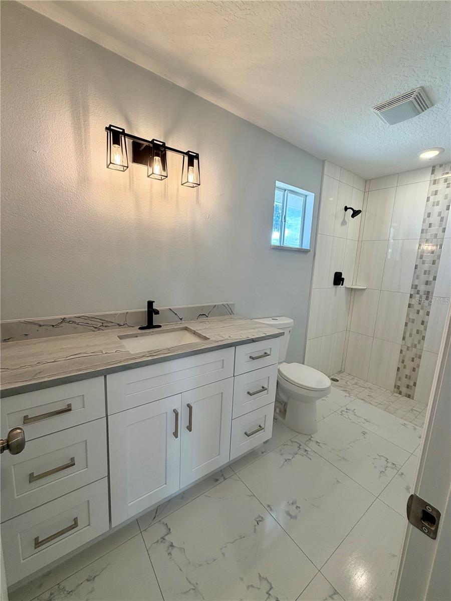 Image 25 of 36 For 1016 Ruth Drive