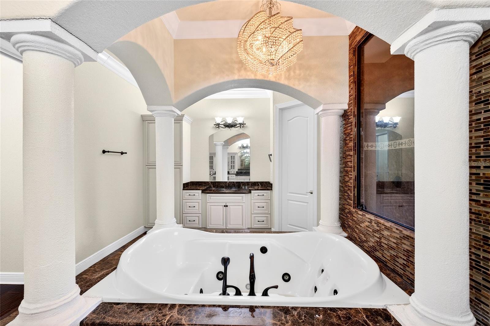 Image 50 of 57 For 12230 Us Highway 441