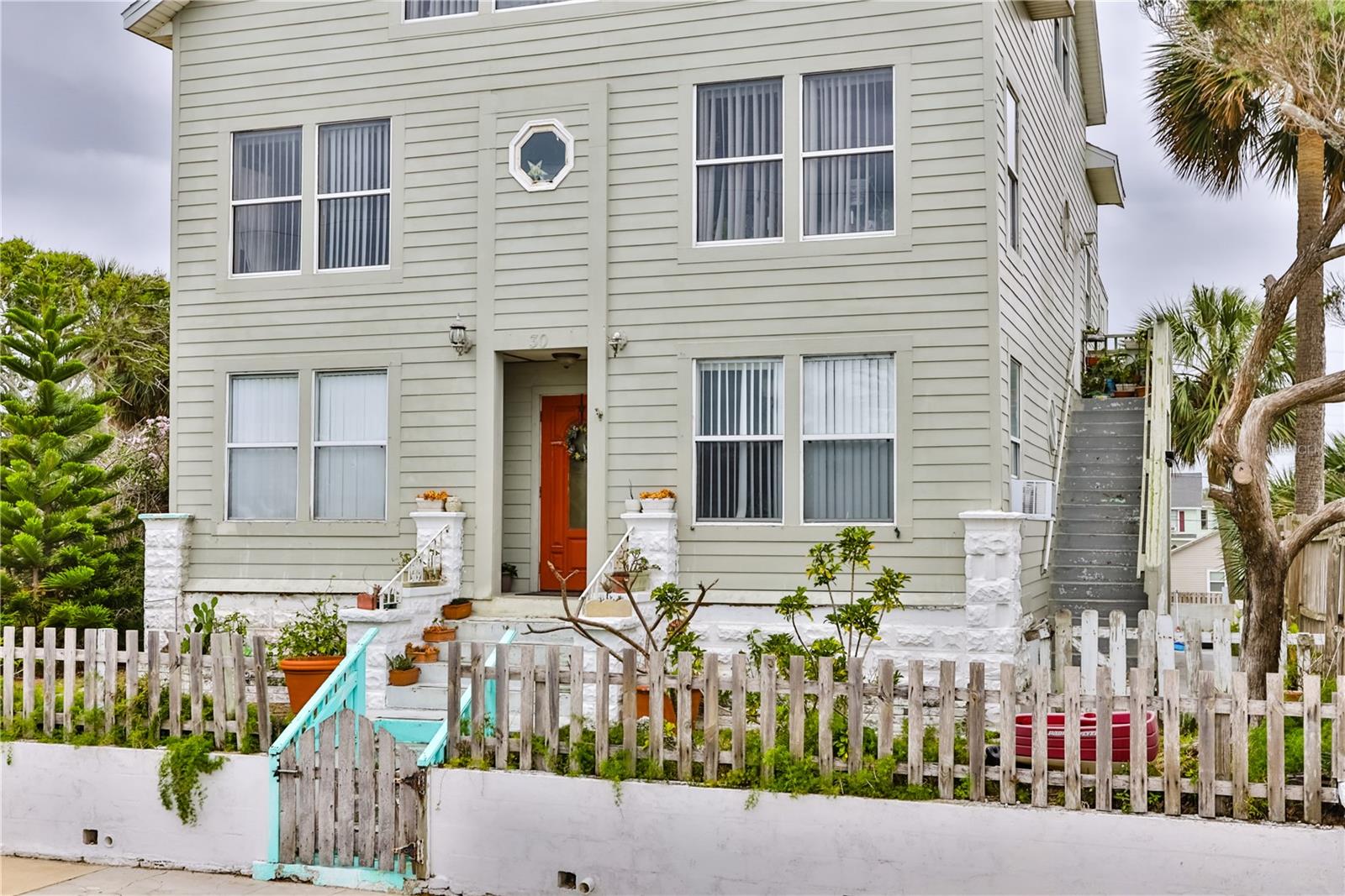 Image 4 of 40 For 30 Grandview Avenue