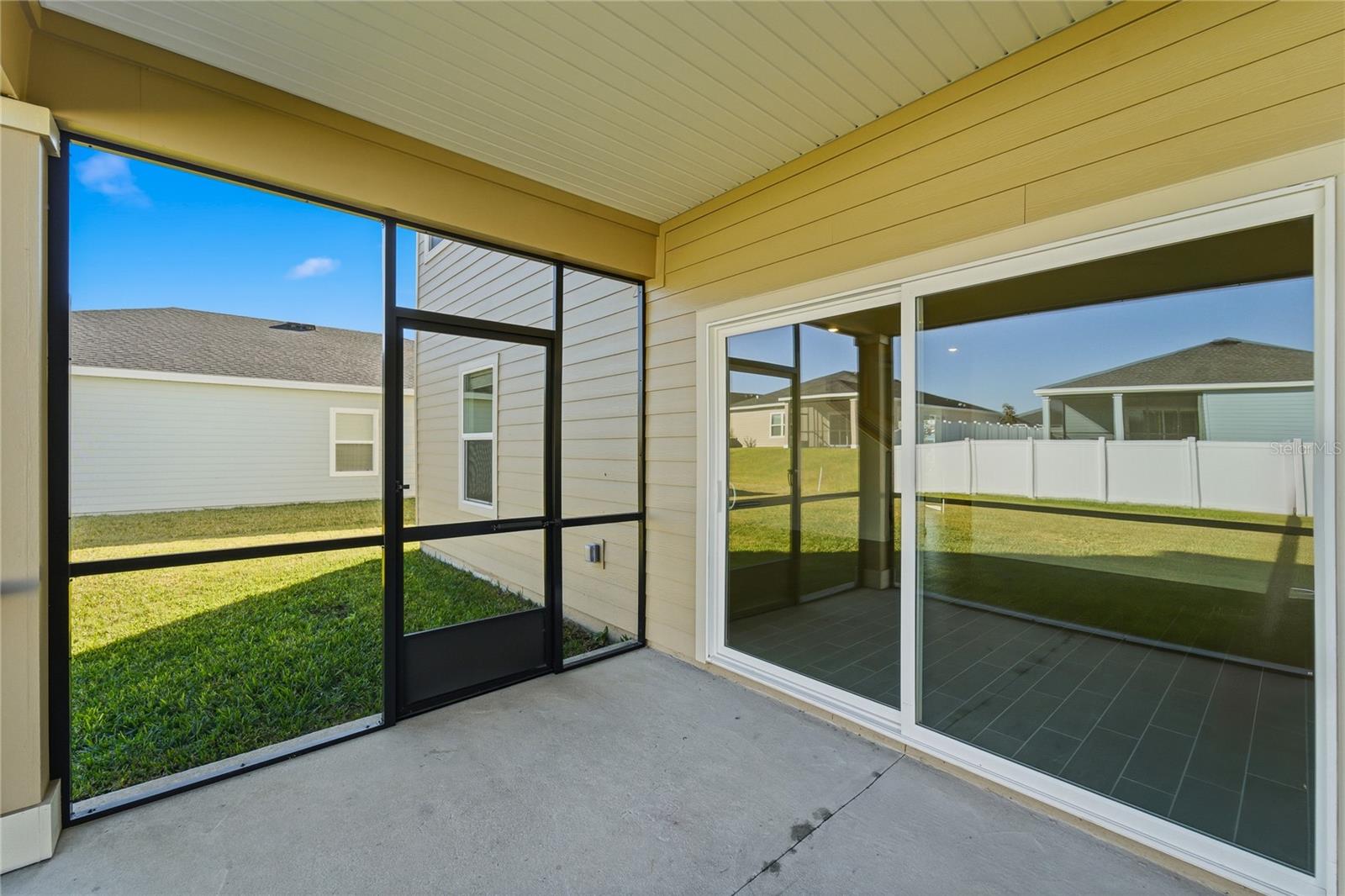 Image 14 of 39 For 6680 89th Loop